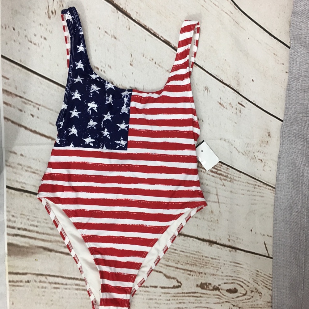 🇺🇸 New American Flag One Piece Swimsuit 🇺🇸 - Picture 3 of 8